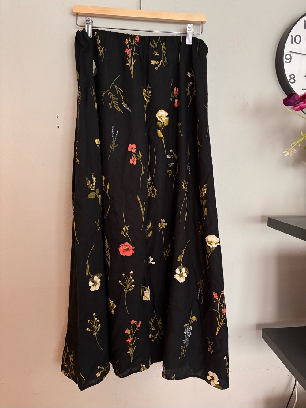 H&M Linen Blend Floral Maxi skirt